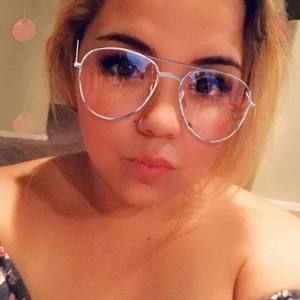 Meet your Posher, Yazmine